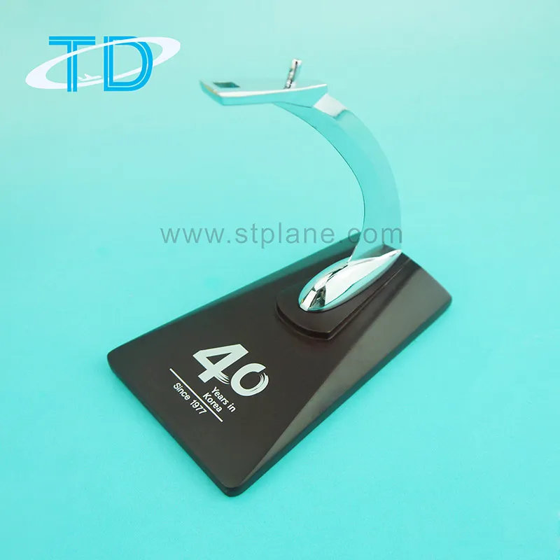 Aircraft Collection for DHL 40 Years in Korea B757-200 47cm Plane Model