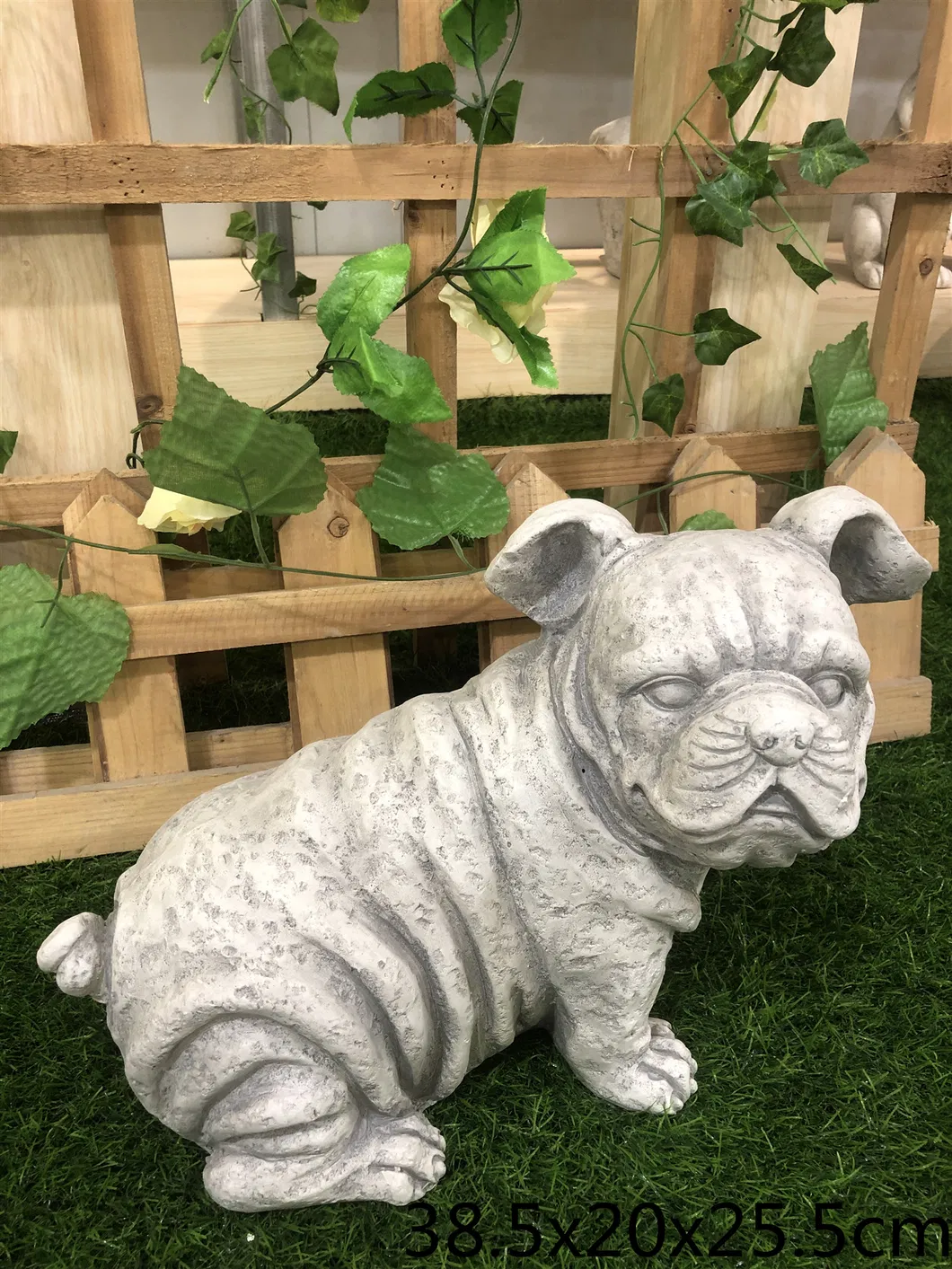 Antique White Bulldog Sculpture Garden Decoration