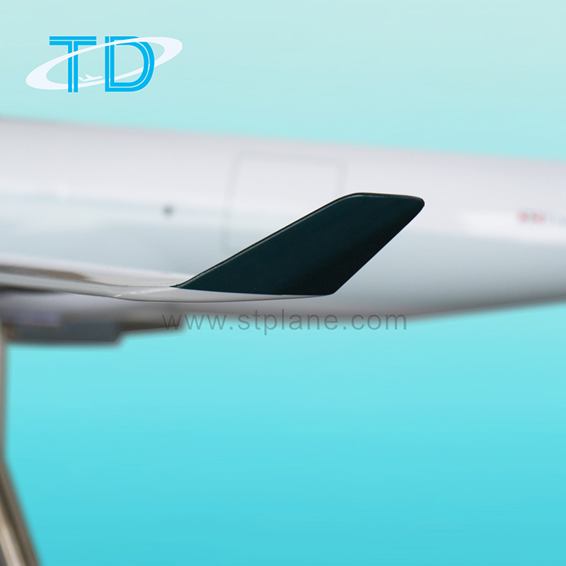 Cathay Pacific Cargo B747-400 Large Scale Resin Model Airplane 1: 60 120cm