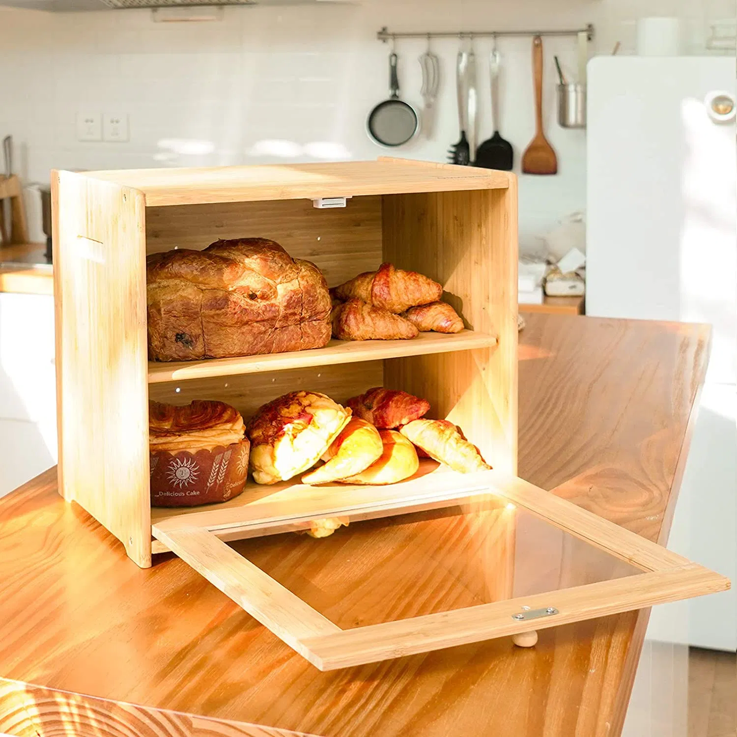 Clear Windows Rustic Farmhouse Style Bread Holder for Kitchen Countertop