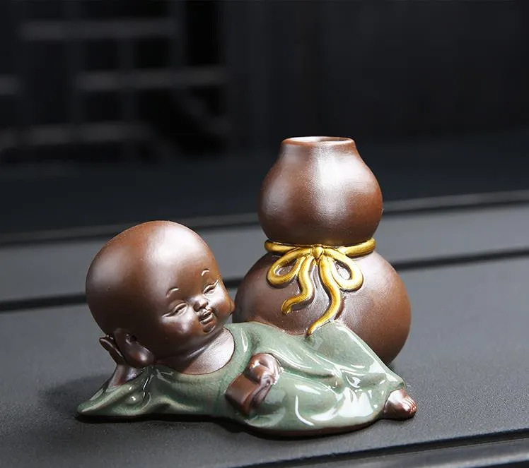 Creative Tea Favorite Young Monk Vase
