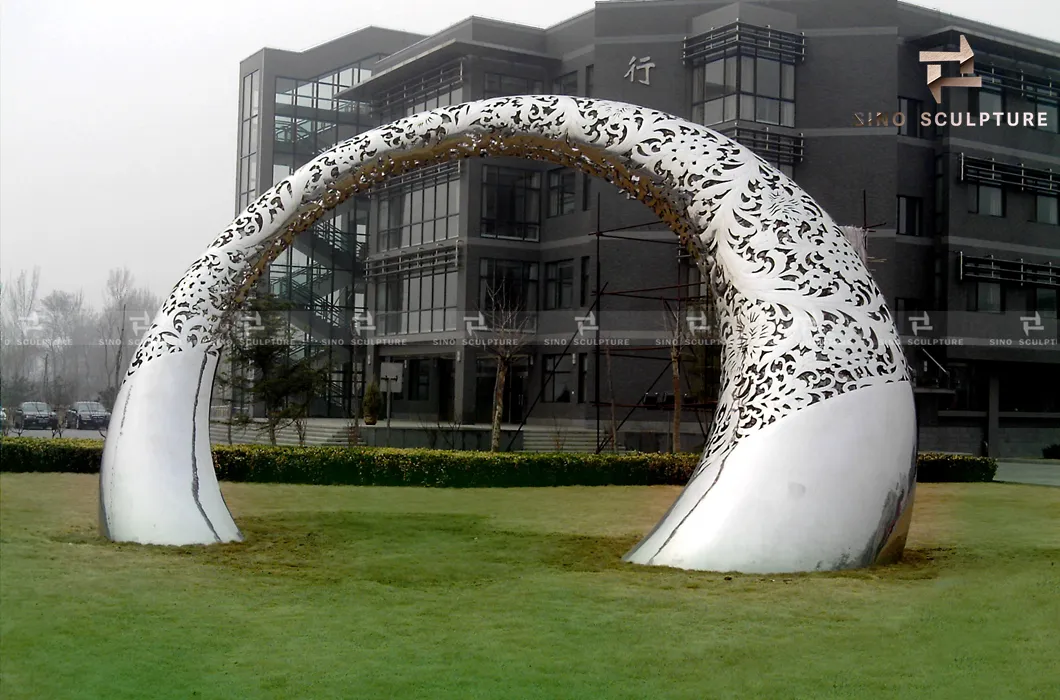 Customized Estate Mirror Polished Stainless Steel Sculpture