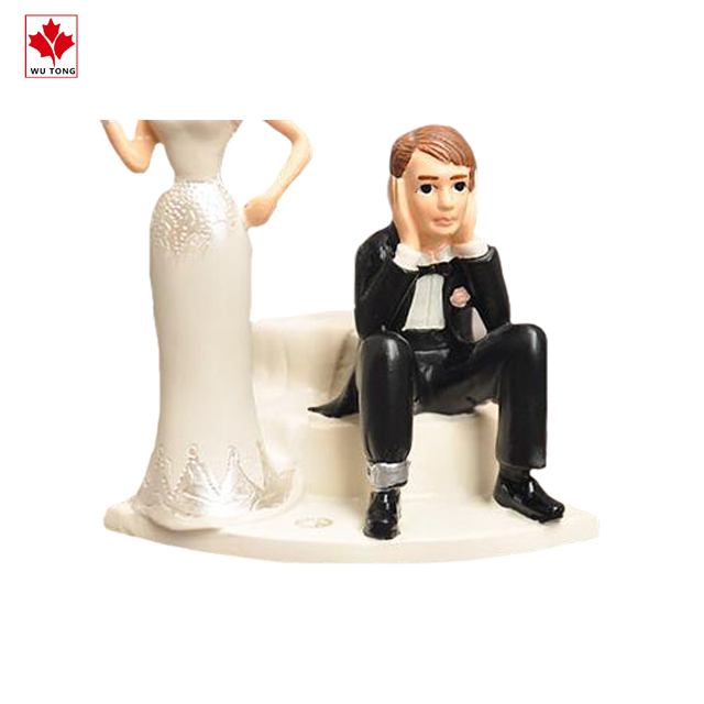 Cute Figurine Resin Bride&Groom Cake Topper Wedding Party Decoration Figurine Craft