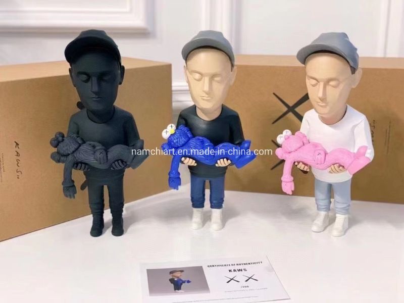 Hand Crafted 30 Cm Good Quality Diniel Arsham Kaws Creator