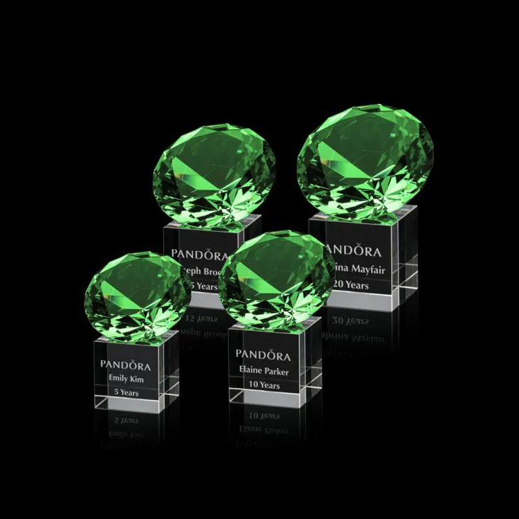 Handmade Glass Green Color Paper Weight Wedding Crystal Diamond Trophy Award Souvenir Crystal Gift
