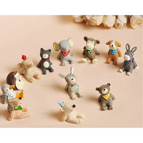 Novelty Resin Mini Animal Figurines Figure Japan Cartoon Animals Home Decor Gift