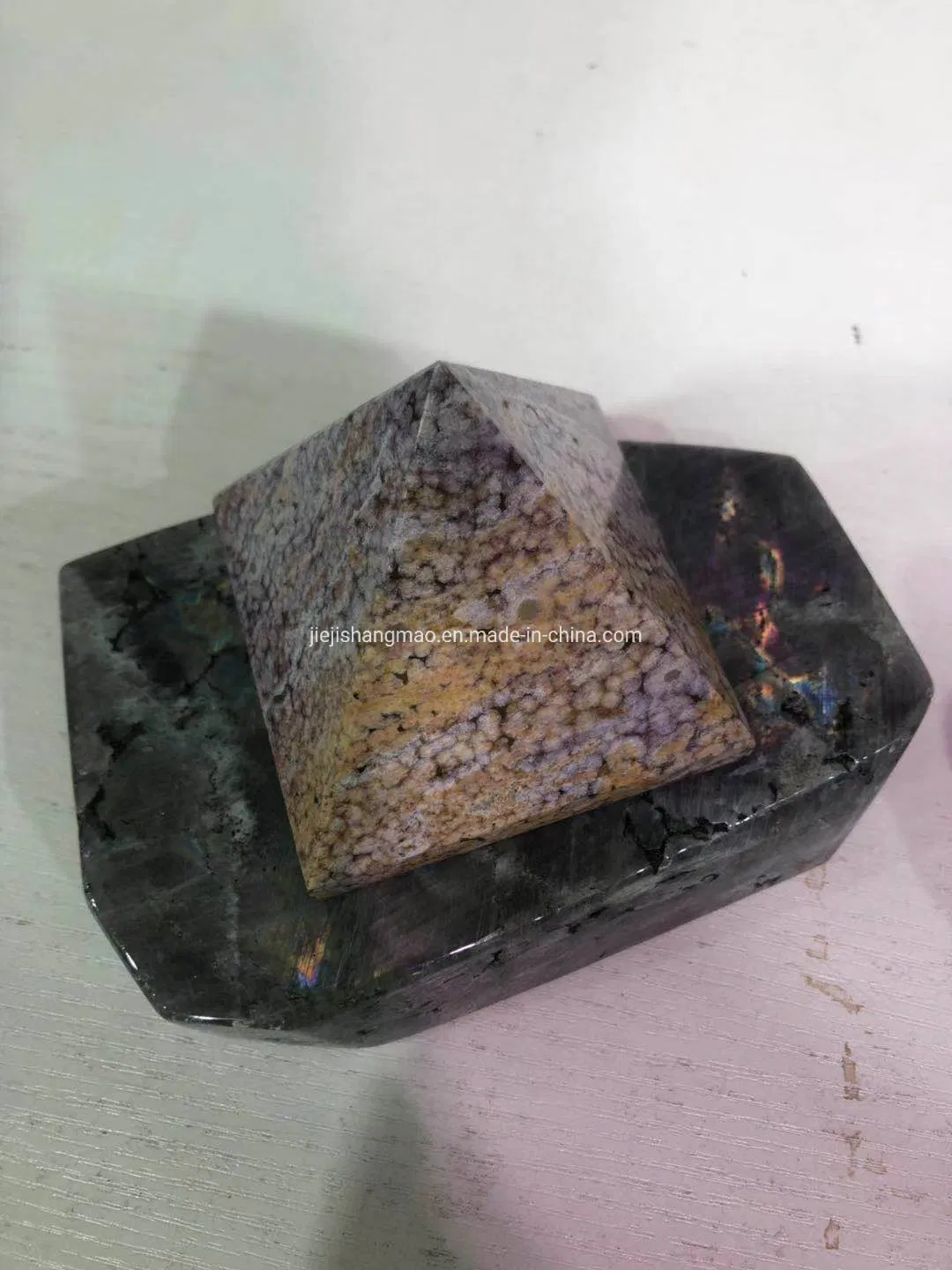Ocean Jasper Pyramid Crystal Decoration Donghai Crystal