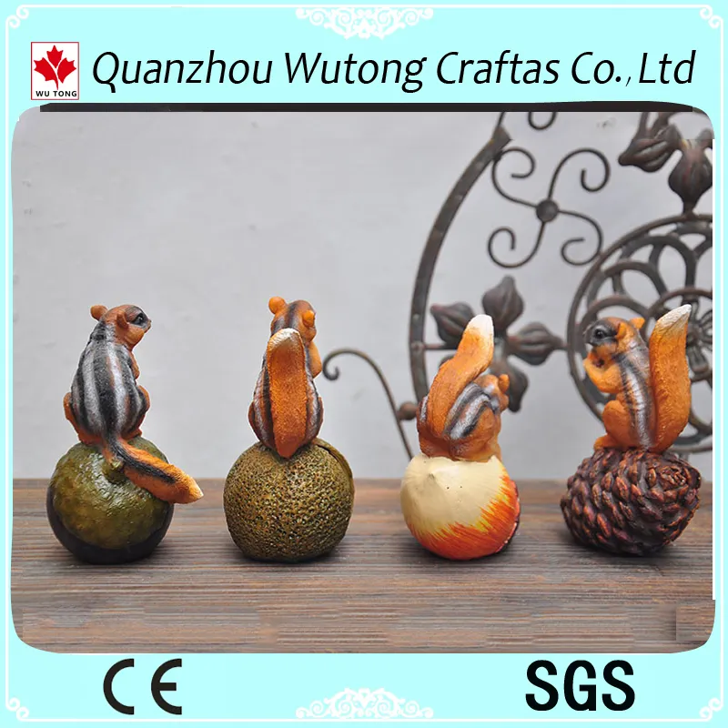 Resin Garden Animal Mini Figurines Resin Squirrel Garden Decoration