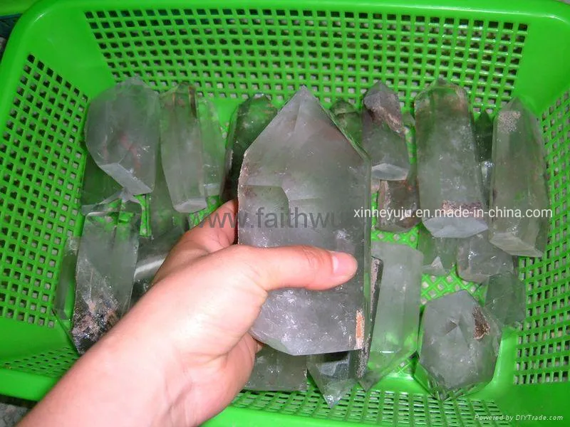 Rock Quartz Crystal Point for Improve The Feng Shui Phlegm
