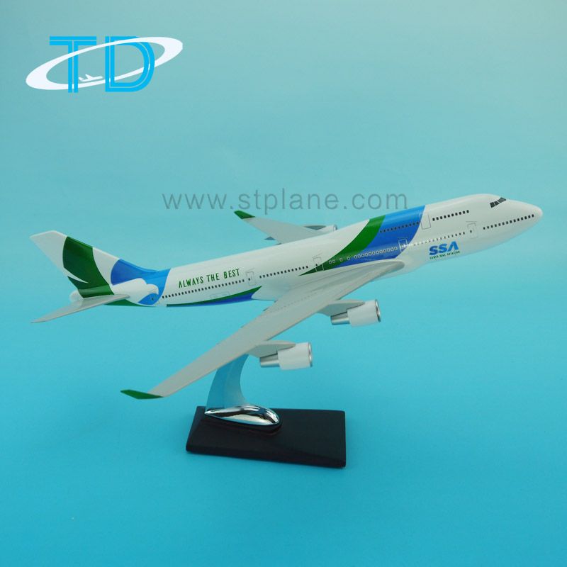 Ssa B747-400 Resin Passenger Airplane Model