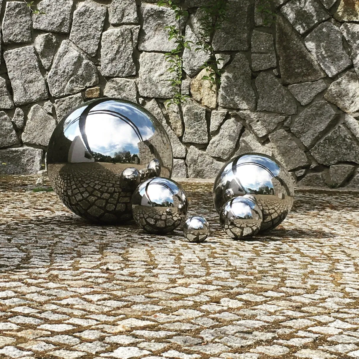 Stainless Steel Sphere Ball Sculpture for Outdoor or Indoor Modern Sculpture Statue
